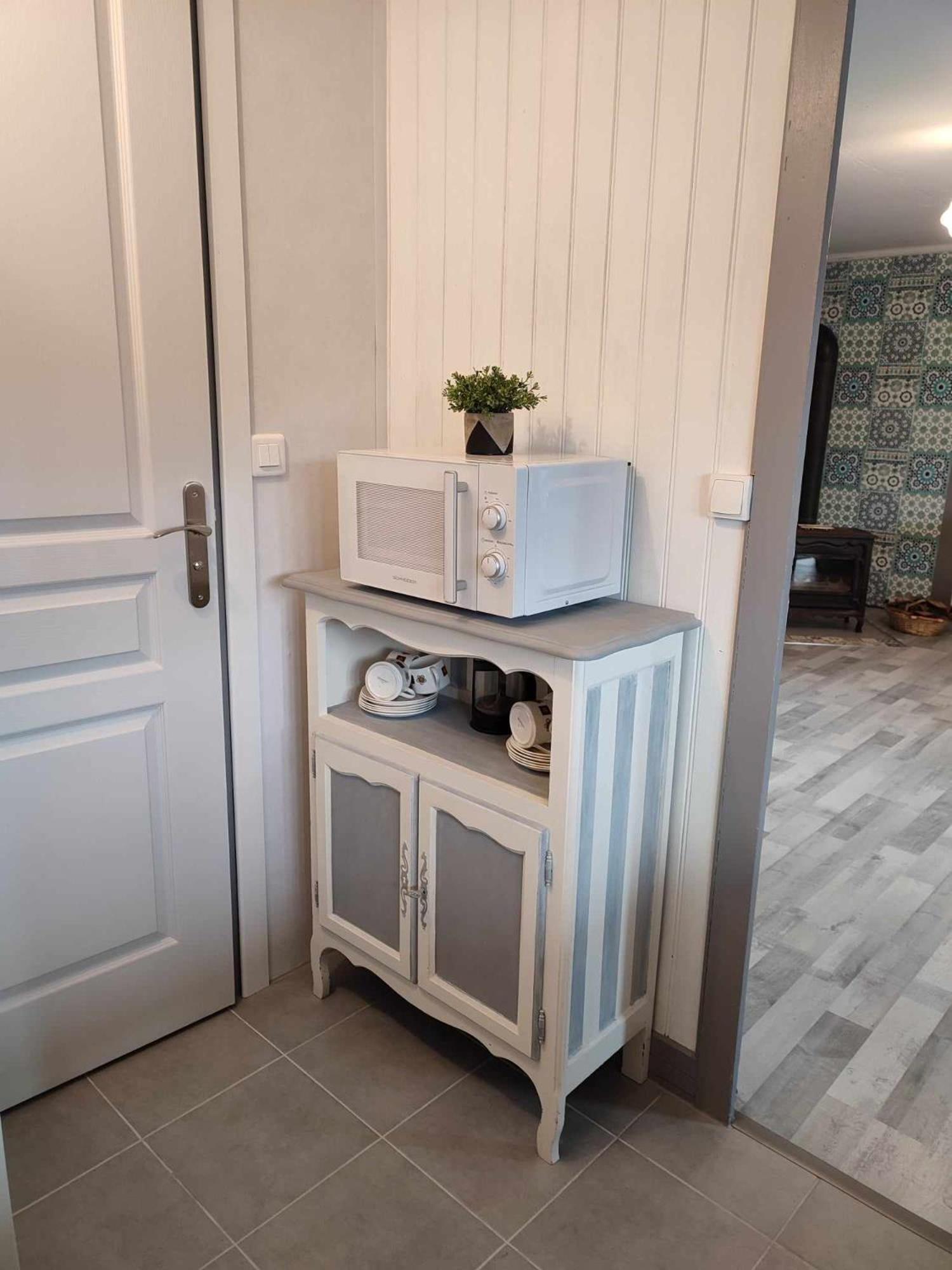 Holiday home Dans La Foret....adorable 1 Bedroom Surrounded By Woodland *